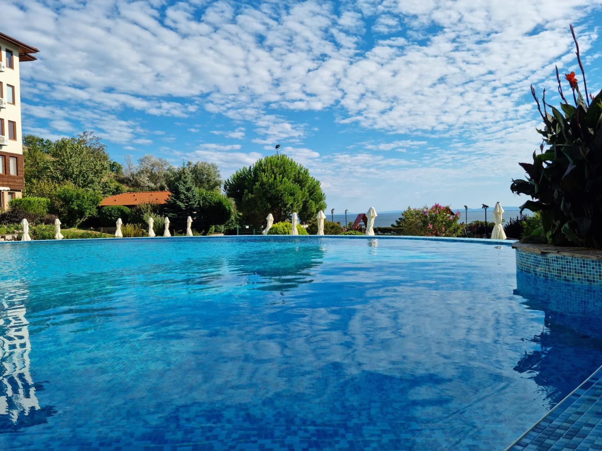 Апартамент Ния, Райска Градина / Garden Of Eden Sveti Vlas Dış mekan fotoğraf