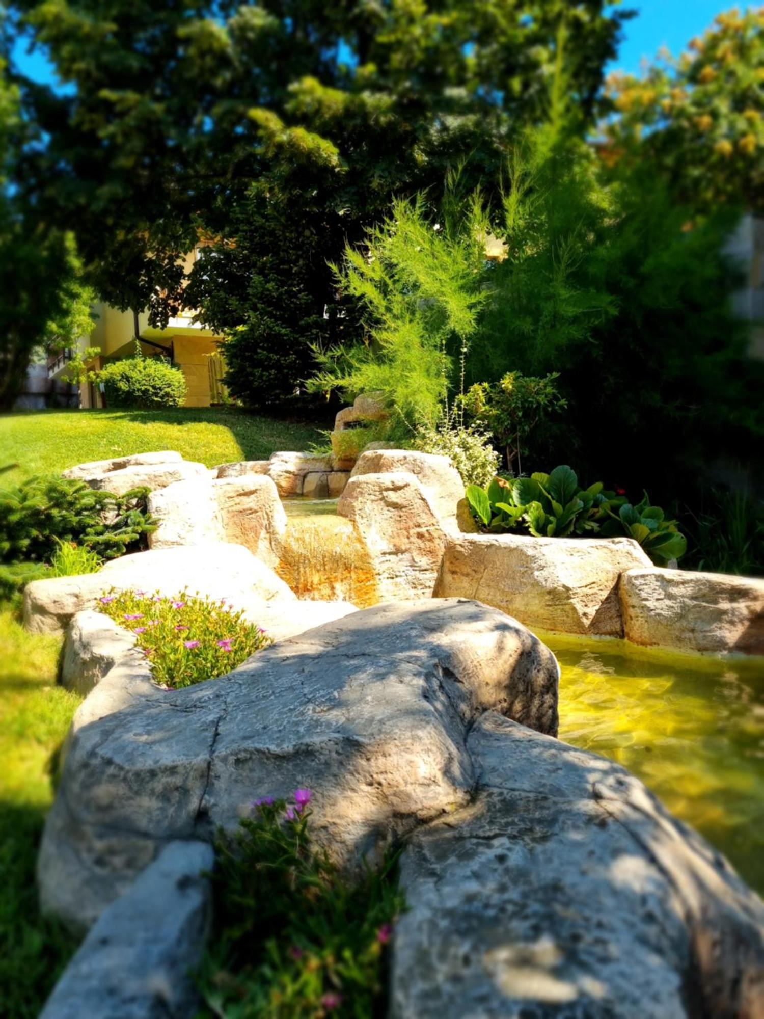 Апартамент Ния, Райска Градина / Garden Of Eden Sveti Vlas Dış mekan fotoğraf