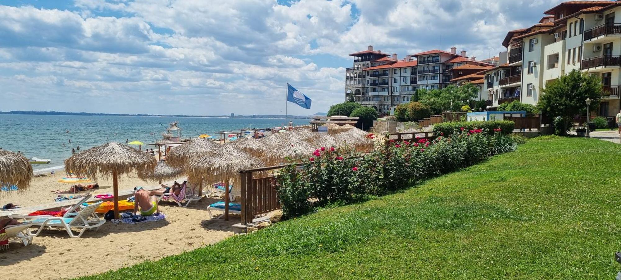 Апартамент Ния, Райска Градина / Garden Of Eden Sveti Vlas Dış mekan fotoğraf